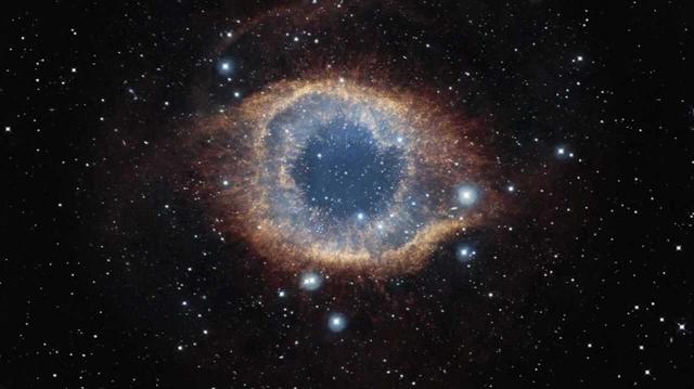 它们是宇宙中的美妙眼睛﹐但是却是恒星死亡