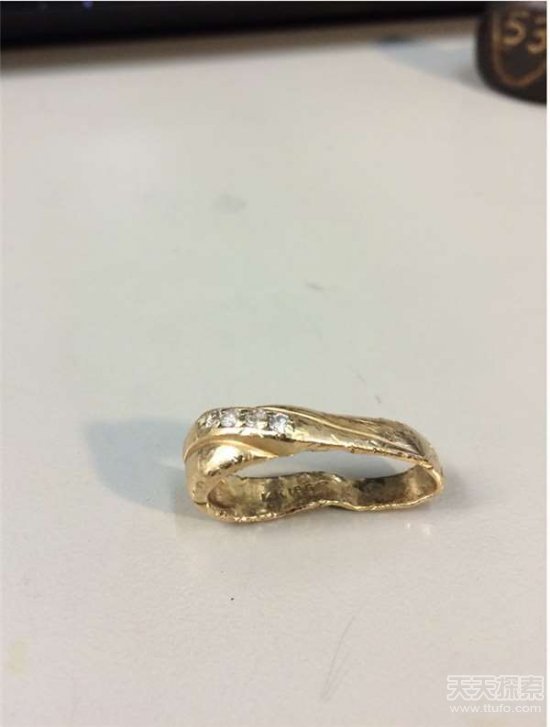 男子把婚戒掉进绞碎机：改造完后让人惊叹