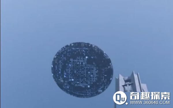 NASA照片顯示太陽附近現不明物體 疑為巨型UFO