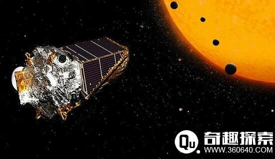 NASA照片顯示太陽附近現不明物體 疑為巨型UFO