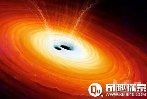 NASA照片顯示太陽附近現不明物體 疑為巨型UFO