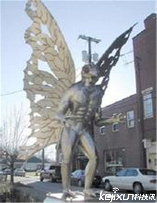 世界上最恐怖的动物 天蛾人神似外星生物 _探索者 _光明网