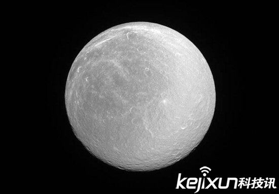 土卫五瑞亚自带光环 光芒万丈完爆月球 土卫五瑞亚自带光环 光芒万丈完爆月球