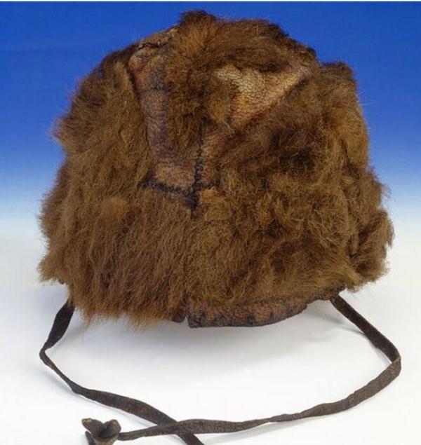 新发现！5300年前冰人已经知道穿皮草