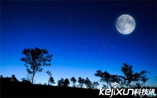 黑夜为什么是黑的?科学家终于搞明白了!