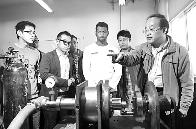 李德才:一生成一事心有莲花开 _赛先生