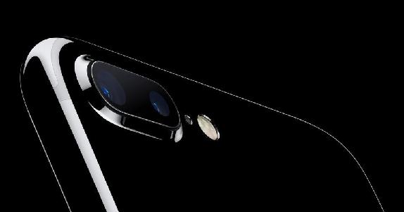iPhone 7 Plus摄像头被曝出现黑屏