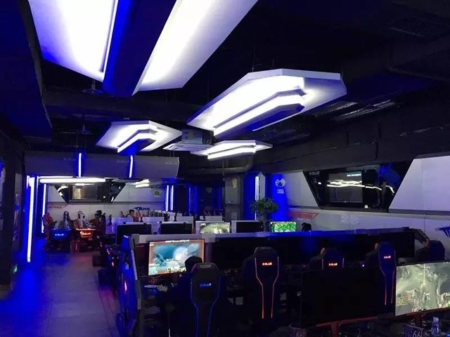 宜博电竞馆世界之窗店近日开业