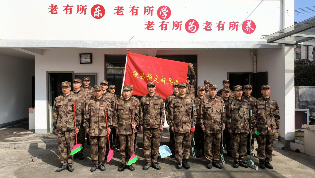 严把关口选精兵 热血男儿赴军营