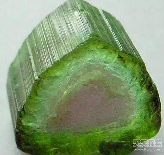 捡到这些石头可别丢都是无价之宝