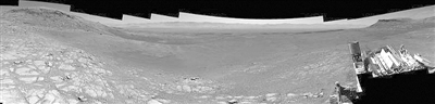 “好奇”号拍摄到了火星地表迄今最清晰全景图