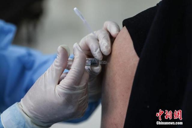 中国新冠疫苗效用如何？老人小孩何时能接种？