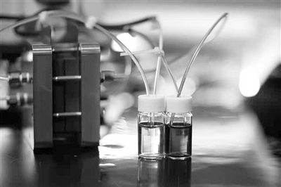 西湖大学最新研究:用氨基酸降低电池容量衰减