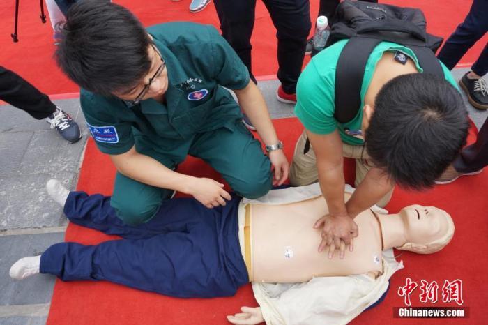 我国每年猝死人数高达55万 心塞真的能要命！