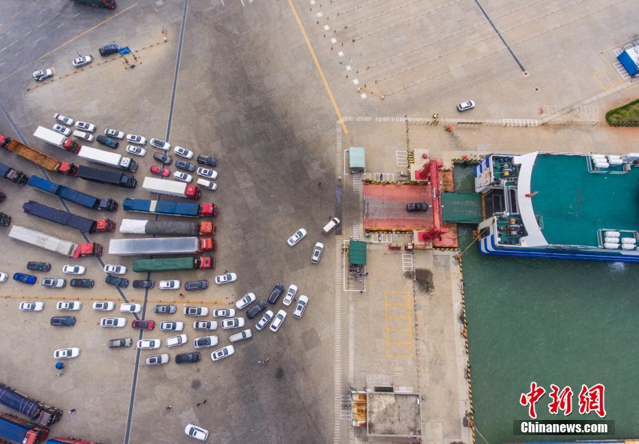 海口琼州海峡客滚船复航