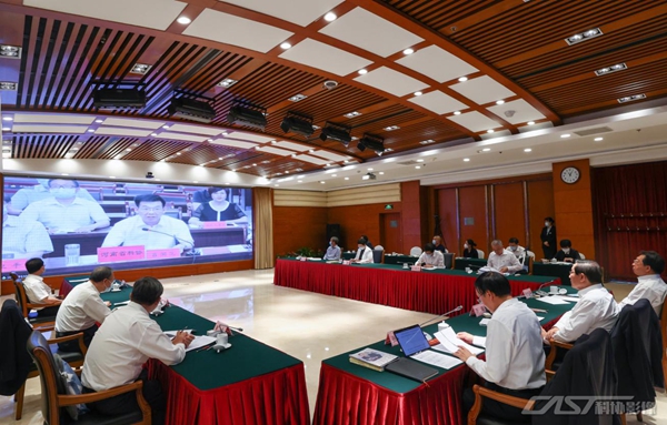 中国科协召开2022年全国科技工作者日座谈会