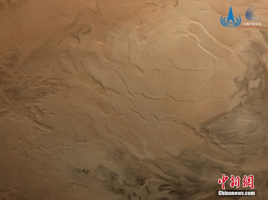 天问一号完成既定科学探测任务 近期拍摄火星影像公布