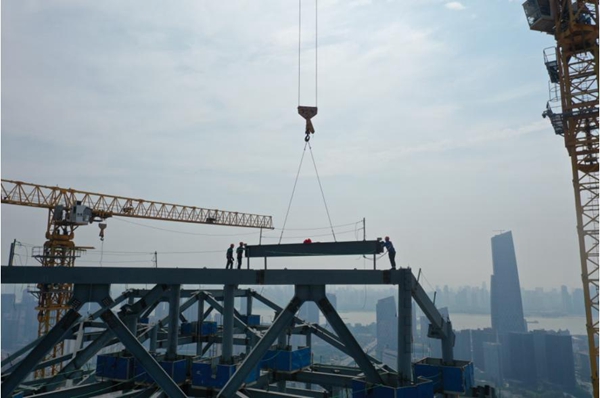 中国一冶科工武汉轨道交通赵家条项目钢结构主体完工