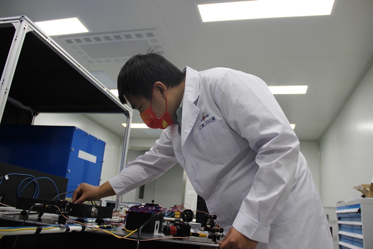 瞄准前沿 孜孜追光——记航天科工二院劳模
