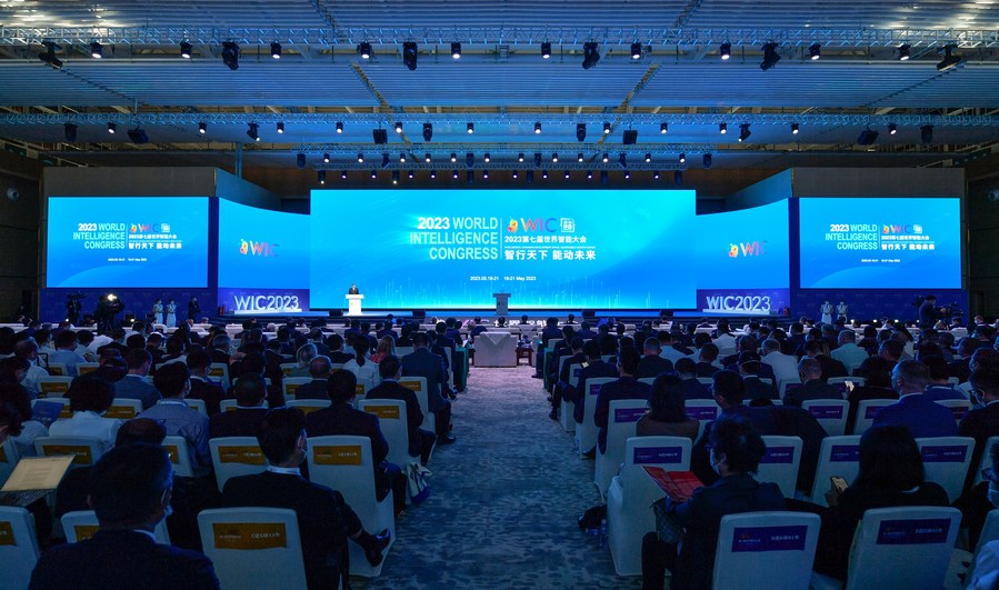 中国在“AI发展安全”的全球关注中举办世界智能大会