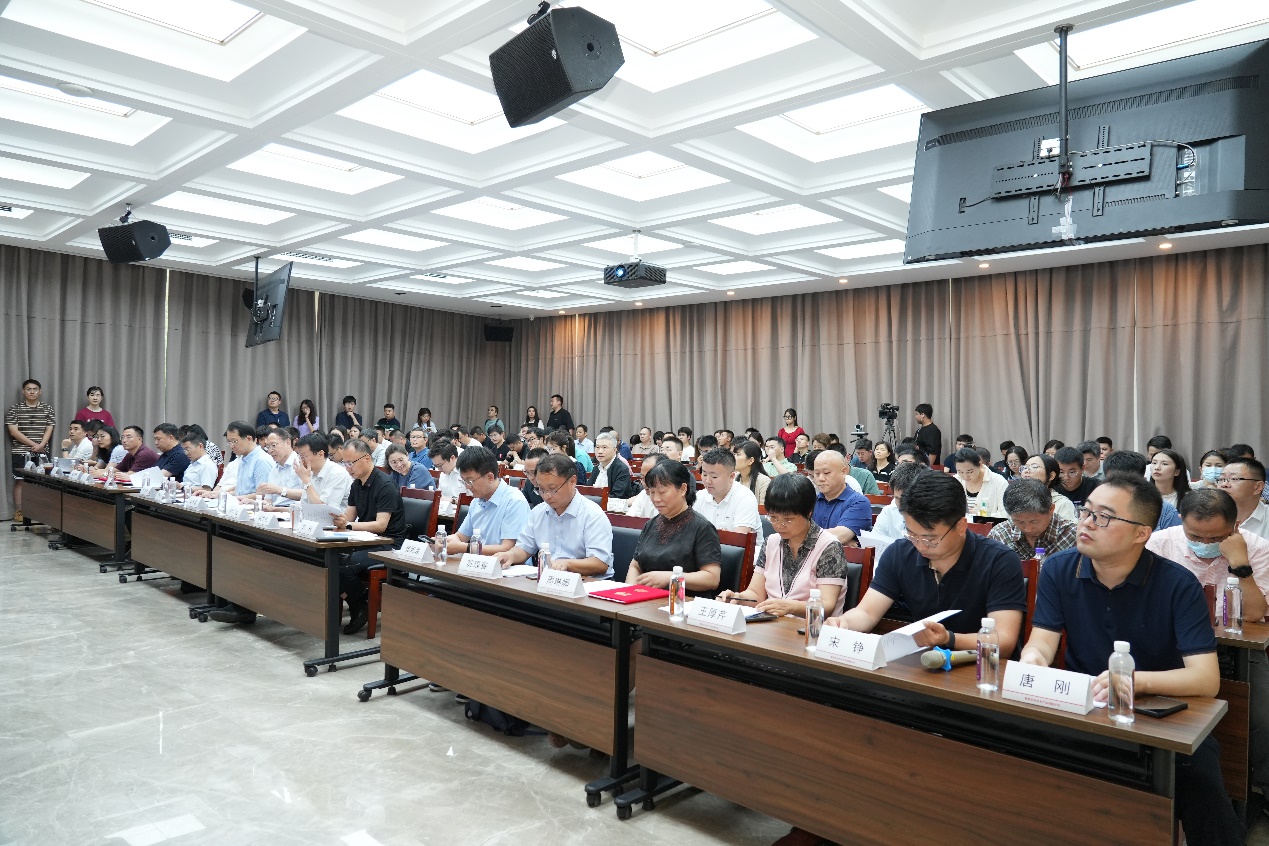 数据安全关键技术与产业应用评价工业和信息化部重点实验室学术委员会在京成立