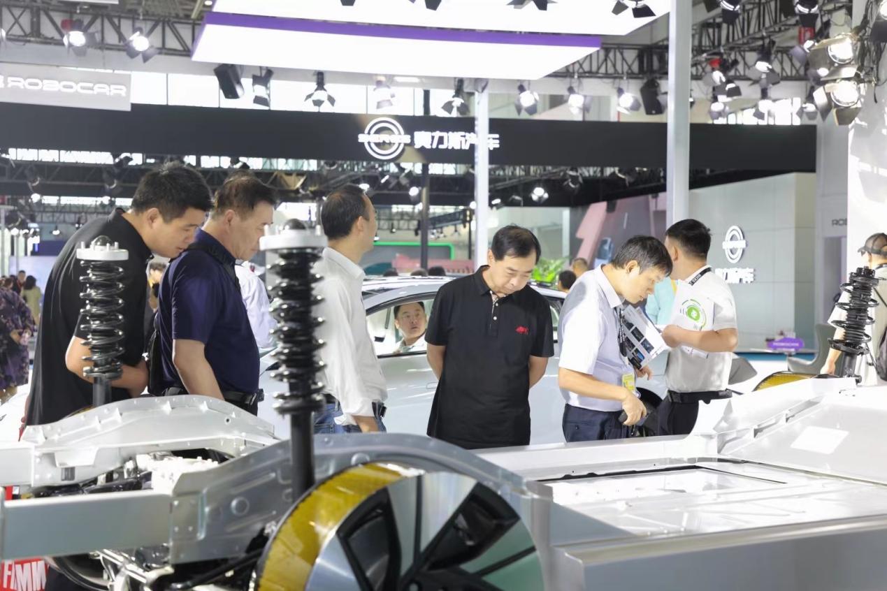 2023世界智能网联汽车大会展览会在京闭幕