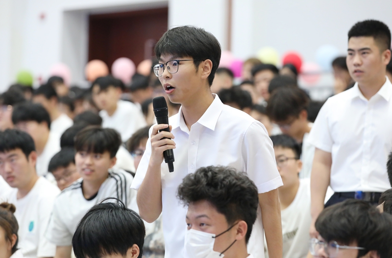 刘大响院士受聘曹妃甸职业技术学院荣誉教授