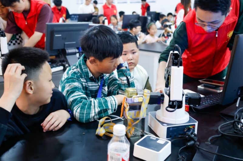 浙江海洋大学2024全国科技活动周海洋科普活动纪实