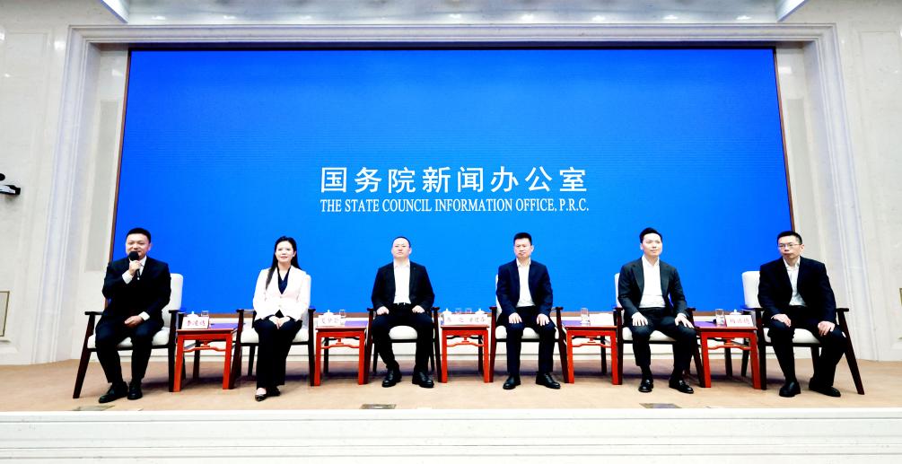走好专精特新发展之路——5位工业和信息化领域代表讲述奋斗故事