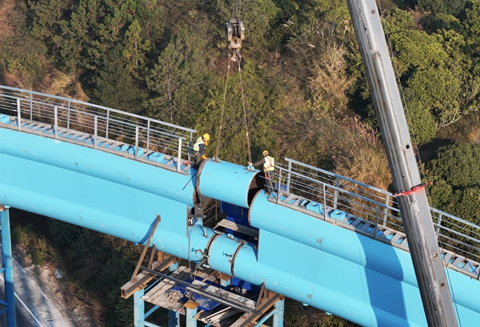 国内在建高铁最大跨度系杆拱主体完工