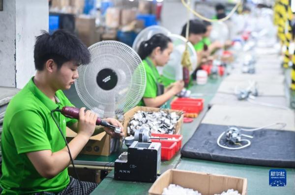 不怕热不怕磨，能自我疗伤？科学家研制出新型陶瓷