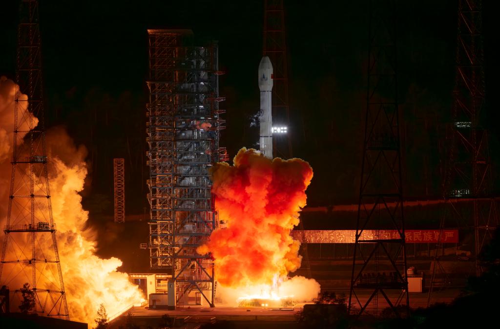 智神星8日冲日，迎观测良机