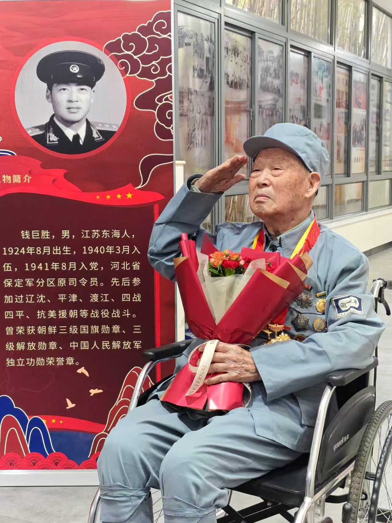 消灭鬼子，荣立战功，指导员为他改名 “钱巨胜”