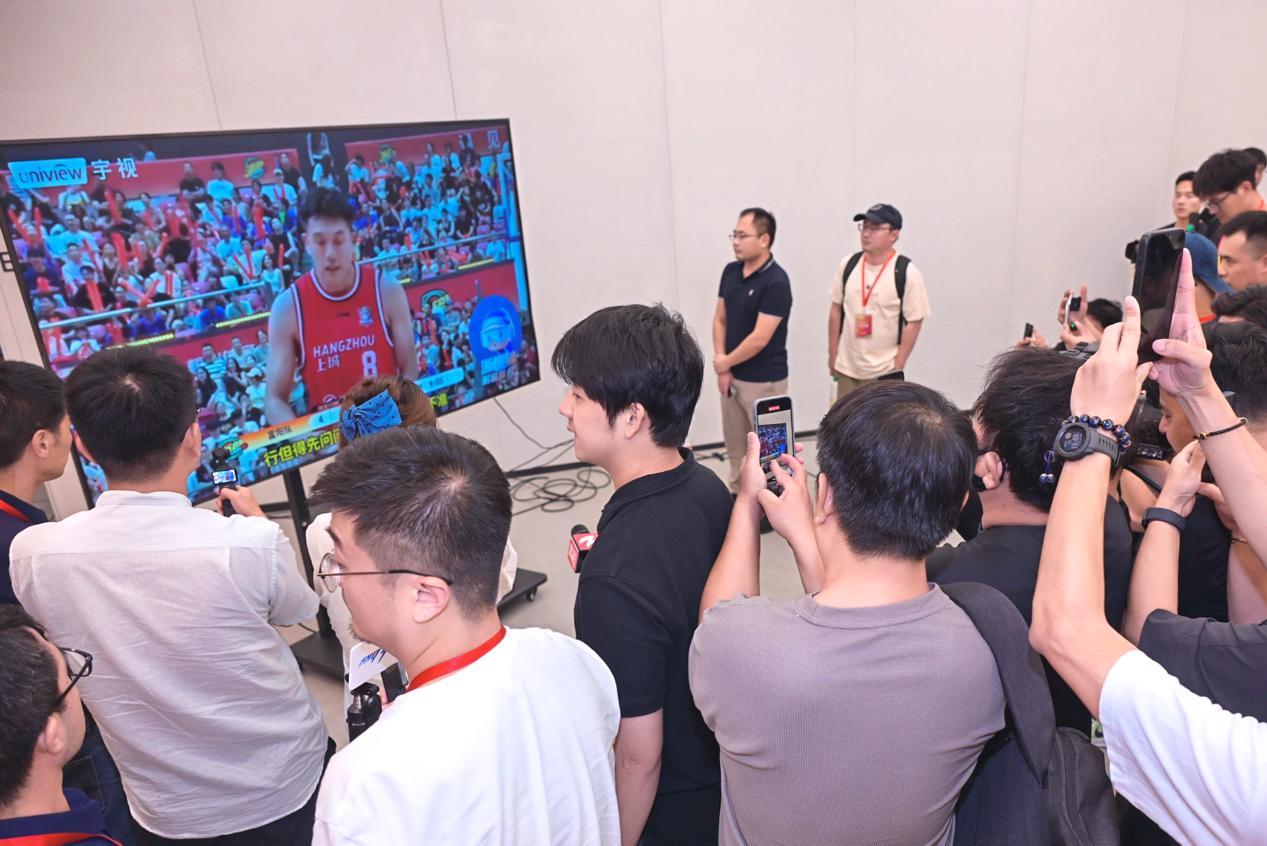 AI解说助燃浙BA，“浙小体+宇大嘴”亮相发布会