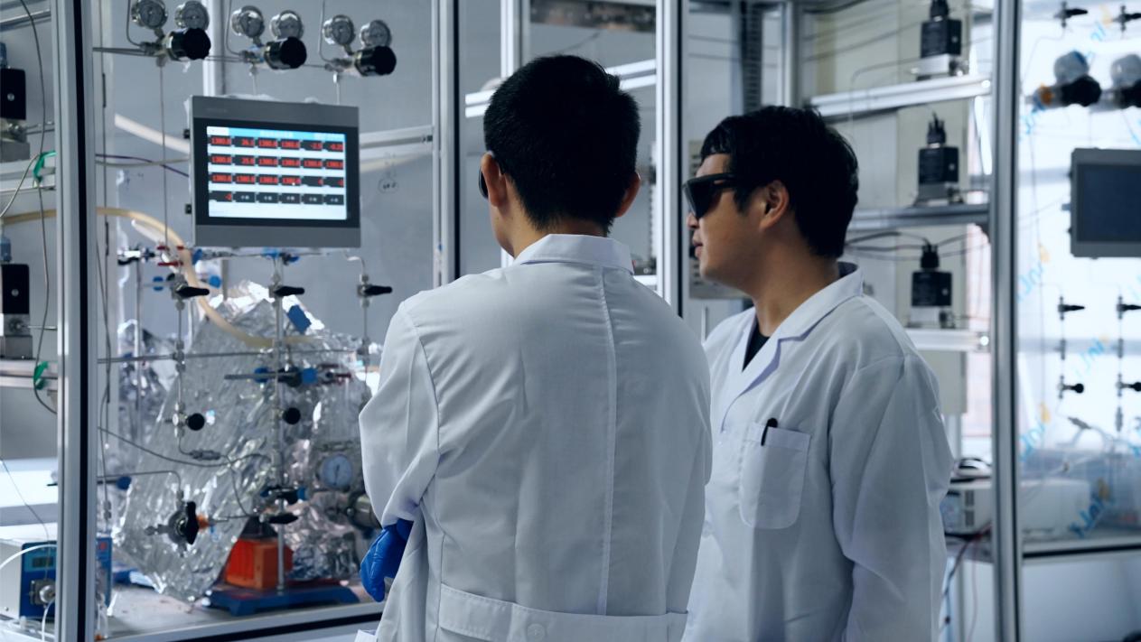 我国科学家实现常温氢气异裂，为绿色化工开辟新路径