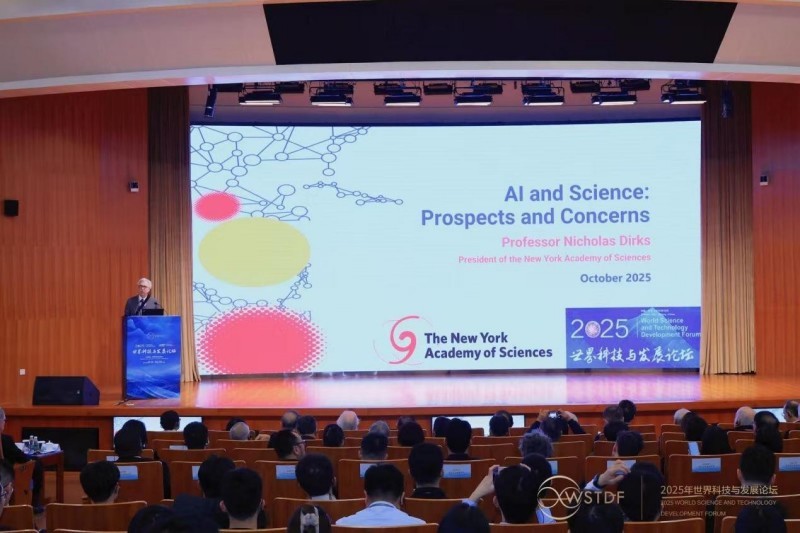 开放合作专家谈｜纽约科学院院长杜宁凯：AI改变科研，不止于“提速”