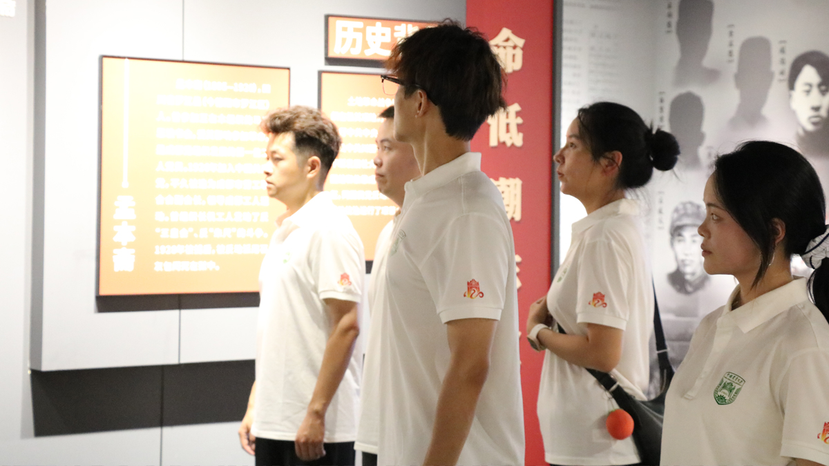 强农报国 “理”赞青春——中国农大有支“博士宣讲团”