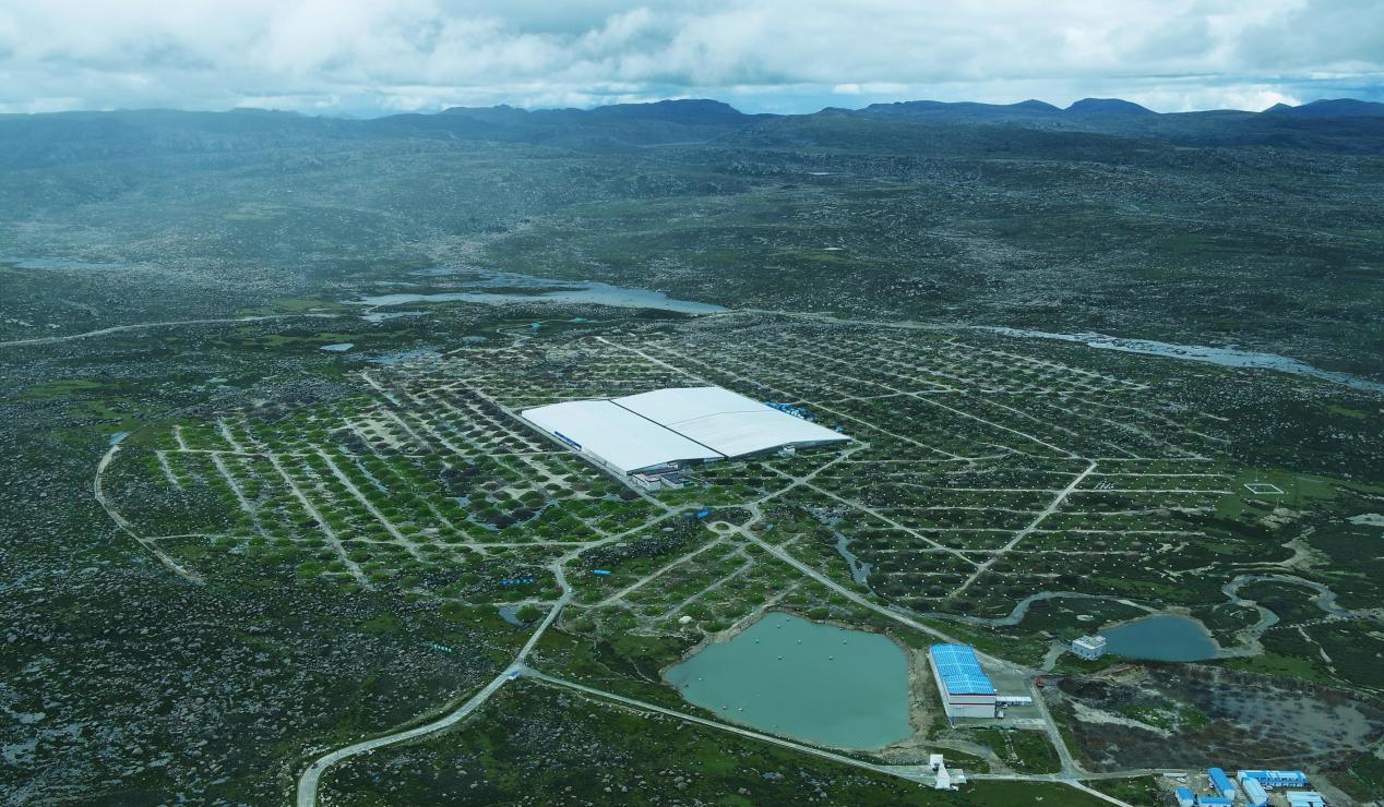 重大突破！拉索破解宇宙线“膝”形成之谜，发现黑洞为超强粒子加速器