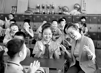 与AI“共舞”，教师如何实现专业进阶