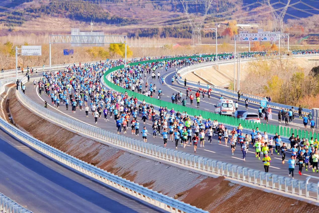 2025平谷桃花半程马拉松暨“首发承平京平杯”平谷半程马拉松完赛