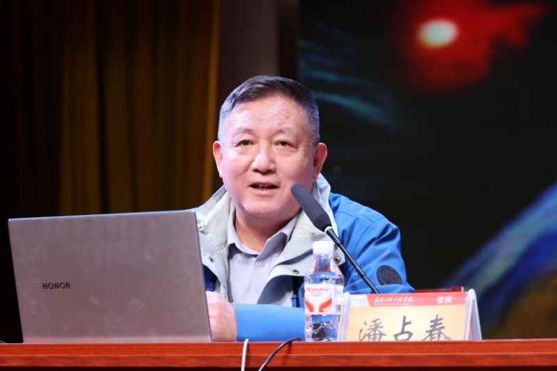 “科学家精神百场讲坛”走进武汉生物工程学院