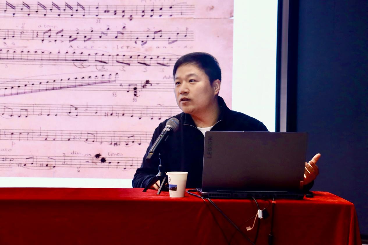 “科学家精神百场讲坛”走进黄冈师范学院