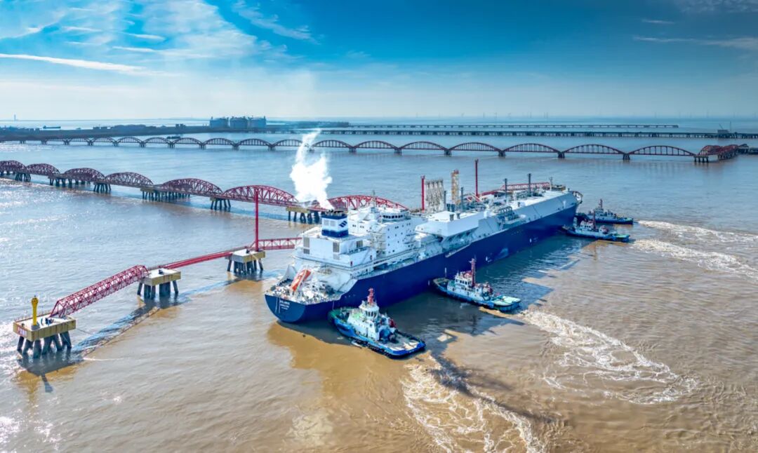 “95后”张鹏飞：极强寒潮中坚守保供一线！