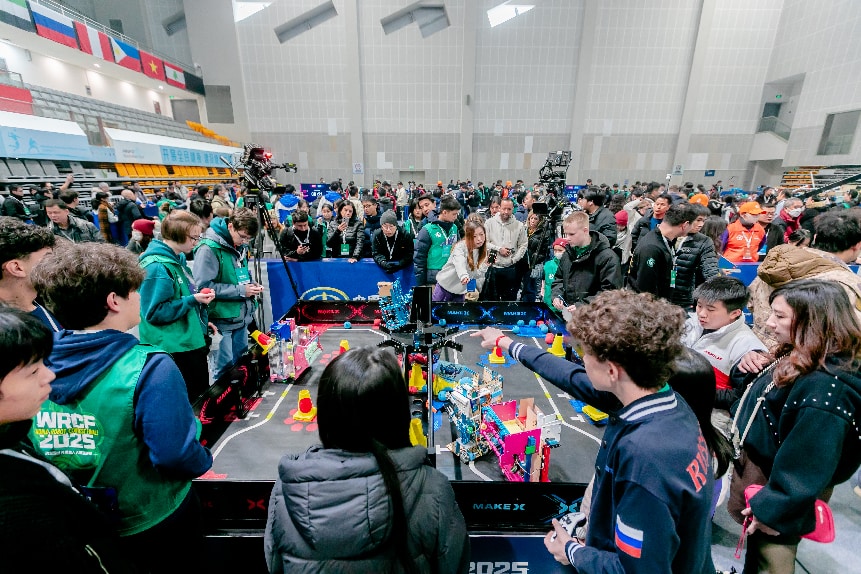 2025世界机器人大赛总决赛在无锡开幕