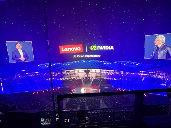 CES 2026|从首倡到共识,联想引领混合式AI落地潮 CES 2026|从首倡到共识,联想引领混合式AI落地潮