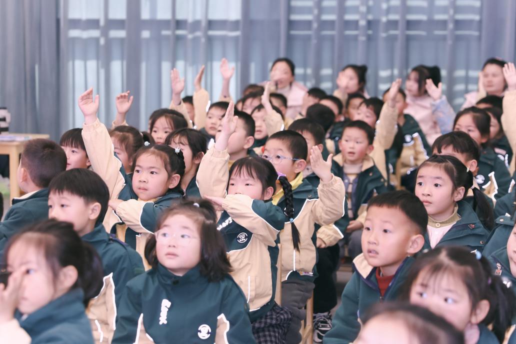 科学家精神润童心 这场宣讲让科学种子生根发芽