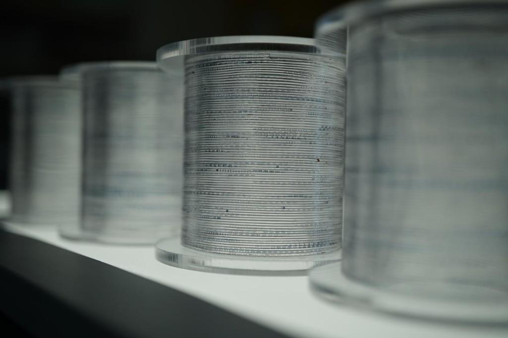 让智能穿在身上!复旦大学研制“纤维芯片”