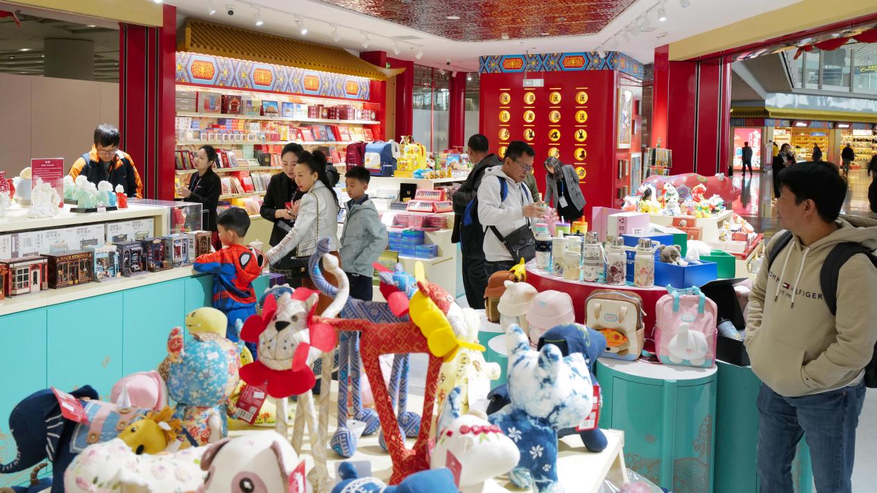 “时光说·中国印象”文化空间亮相首都机场