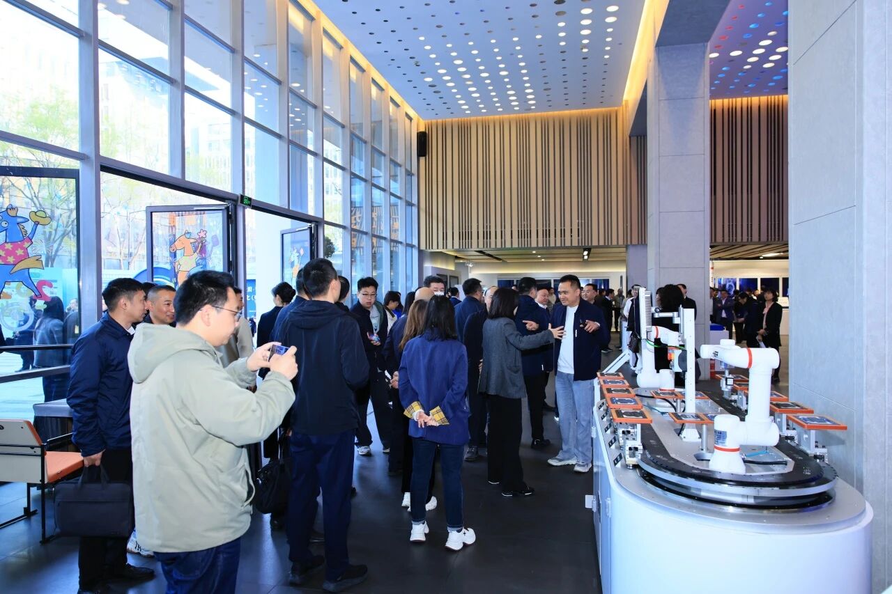 成都推出科技成果转化“组合拳”