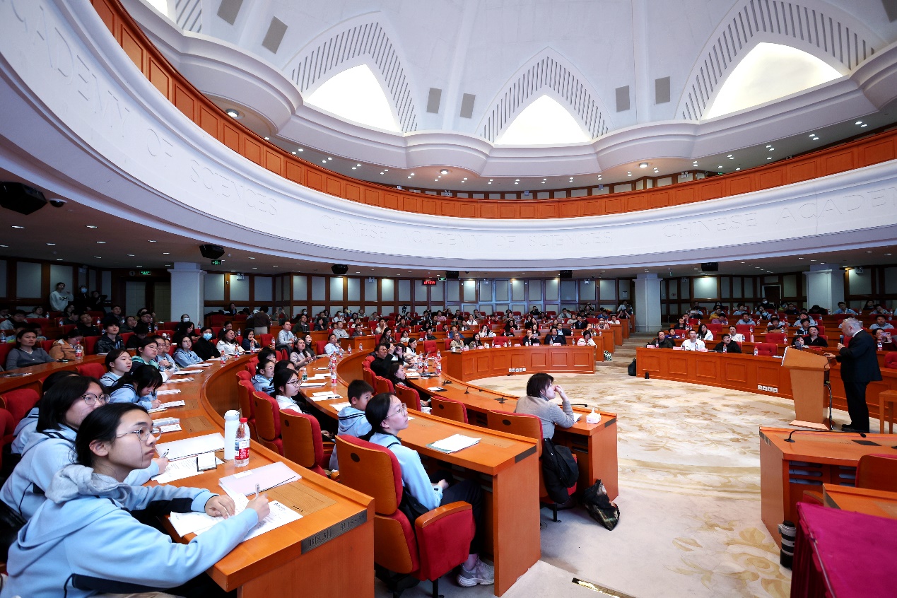 脑机接口如何落地？院士专家科普最新进展